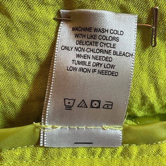 John Mark Chartreuse XS Mandarin Tunic with Black Shark Tooth Buttons Back Slit - Picture 4 of 16